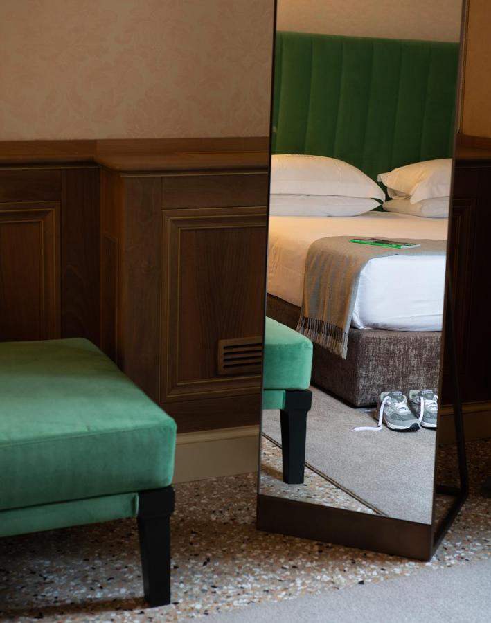 Hotel Eight 5*